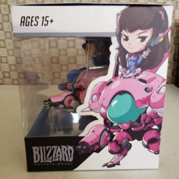 Overwatch Cute But Deadly D.Va with Meka Action Figure Blizzard NWT - Picture 4 of 8